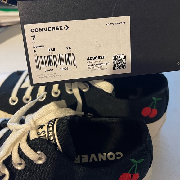 Converse Platforms - Picture 6 of 7